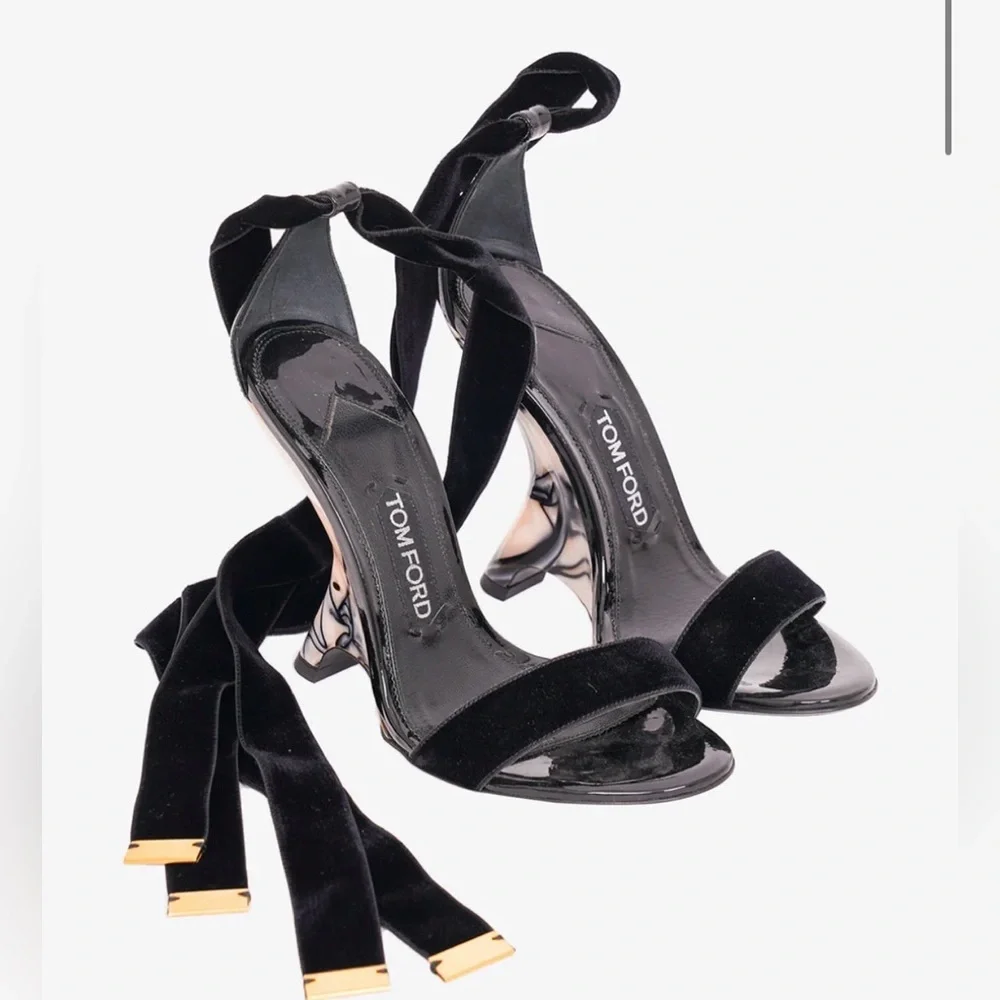 Tom Ford Black and Cream Sculptural Heels - Picture 2 of 6